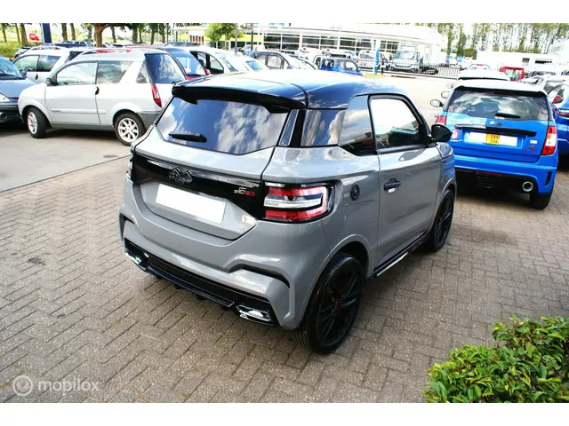 Ligier JS50 Brommobiel Ultimate Revo 2025 Diesel 4