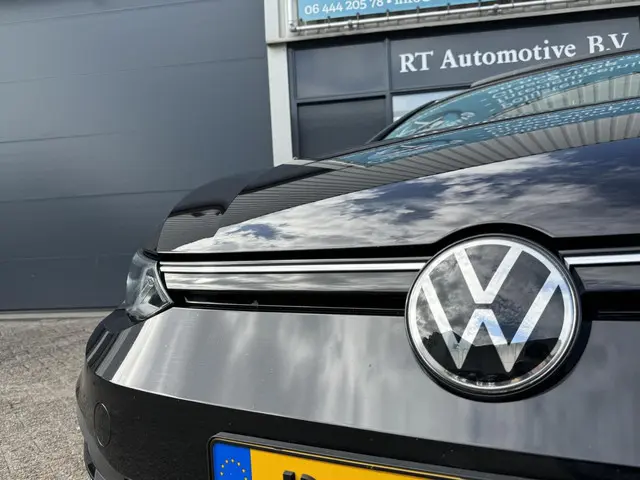 Volkswagen Golf 2