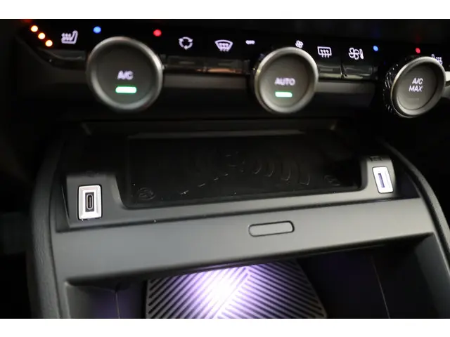 Citroën C4 Hybrid 136 Max 2025 Hybride Benzine 31