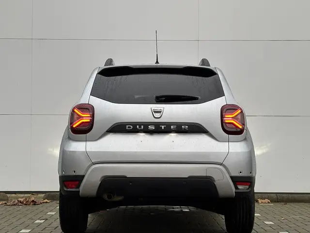 Dacia Duster 1.3 TCe Prestige 2021 Benzine 17