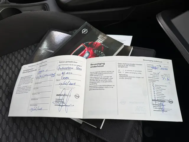 Opel Astra 1.0 Selection * NAP * Airco * 17 Inch 2016 Benzine 29