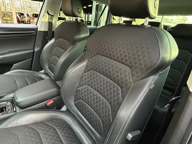 Škoda Kodiaq 1.5 TSI Business Edition 2020 Benzine 24