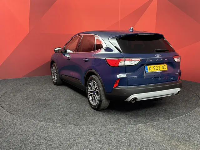 Ford Kuga 2.5 PHEV Titanium X 2021 Hybride Benzine 6