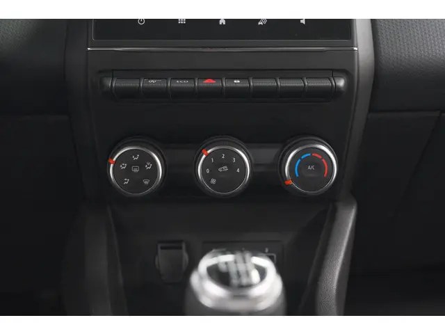 Renault Clio TCe 90 Zen 2022 Benzine 38