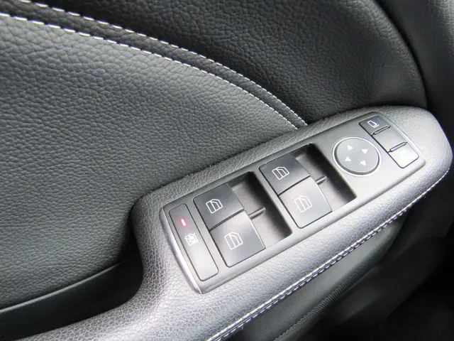 Mercedes-Benz B-Klasse 180 Ambition 2012 Benzine 12