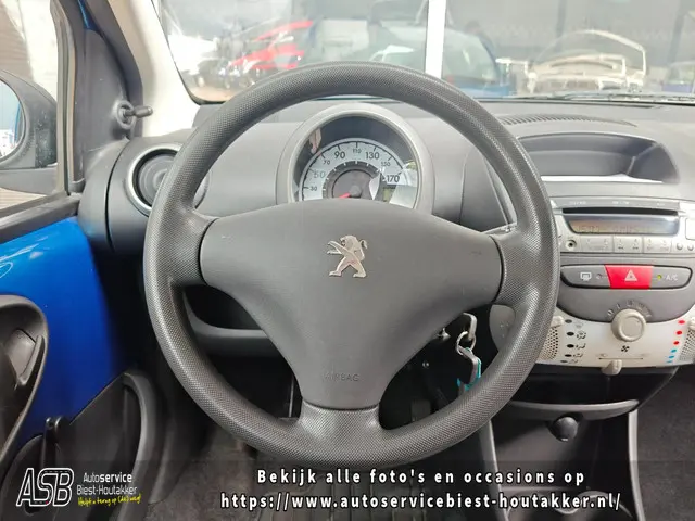 Peugeot 107 1.0 Access Accent | 5-deurs | Airco 2013 Benzine 17