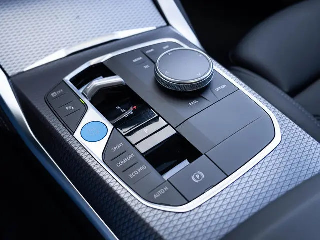 BMW i4 eDrive35 2025 Elektrisch 19