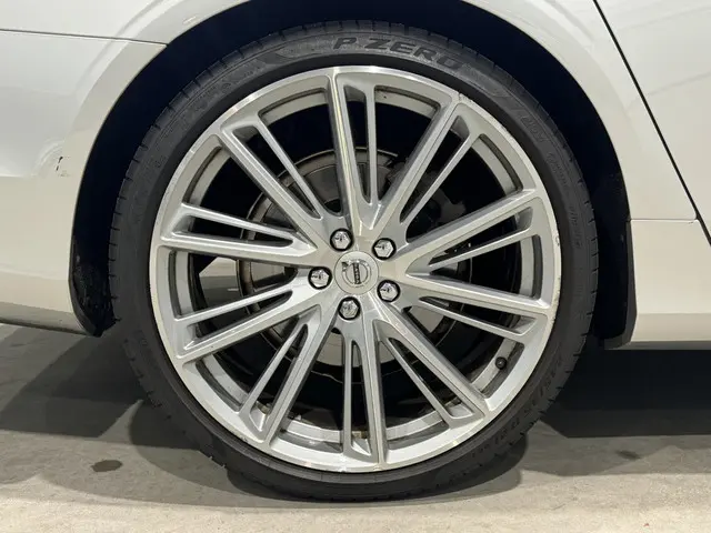 Volvo V90 2.0 T5 Inscription 2018 Benzine 23