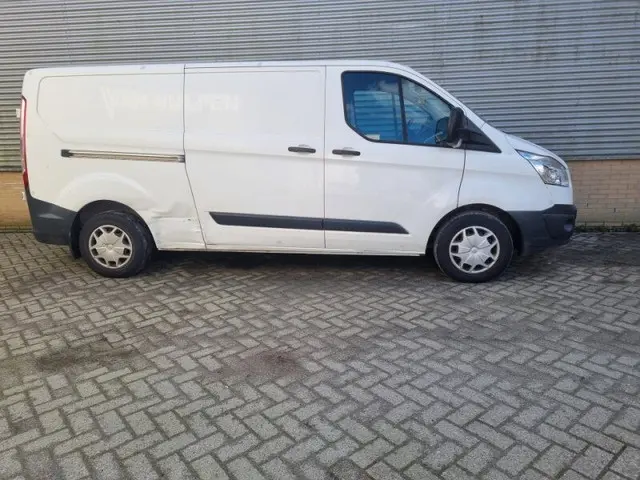 Ford Transit Custom 310 2.0 TDCI L2H1 Trend 2018 Diesel 4