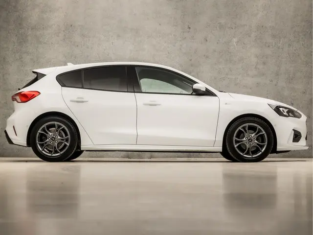 Ford Focus 1.0 EcoBoost ST Line 2020 Benzine 4