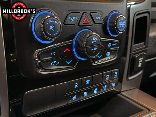 Dodge Ram 1500 Sport 5.7 V8 2018 LPG/Gas 14