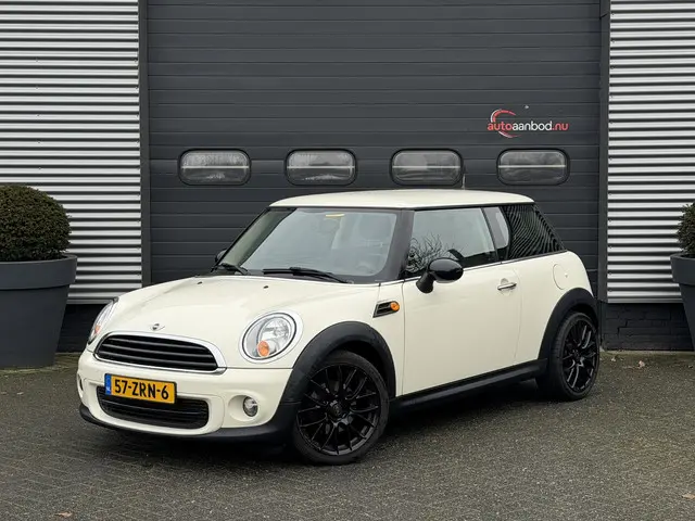 MINI One Mini 1.6 Business Line 2013 Benzine
