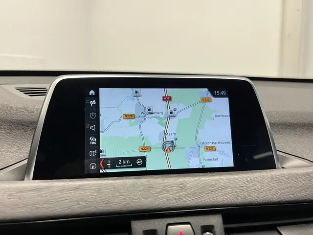 BMW X1 xDrive20i High Executive 2018 Benzine 19