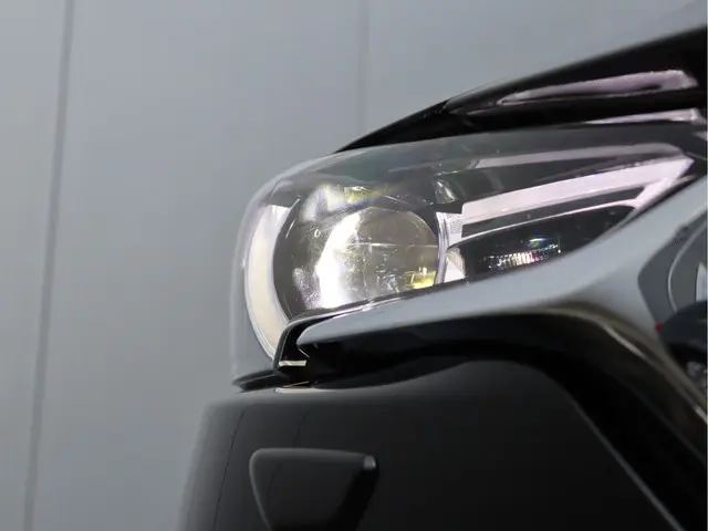 Mazda CX-5 2.0 SkyActiv-G 165 Luxury 2021 Benzine 8