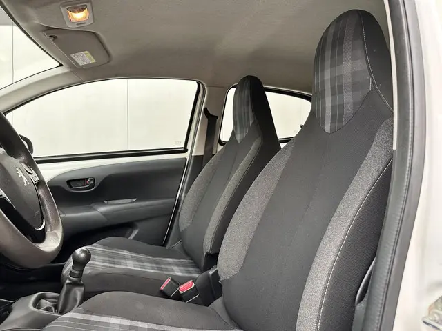 Peugeot 108 1.0 e-VTi Active 2018 Benzine 10