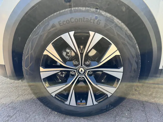Renault Captur 1.3 TCe 140pk EDC Techno 2024 Benzine 10