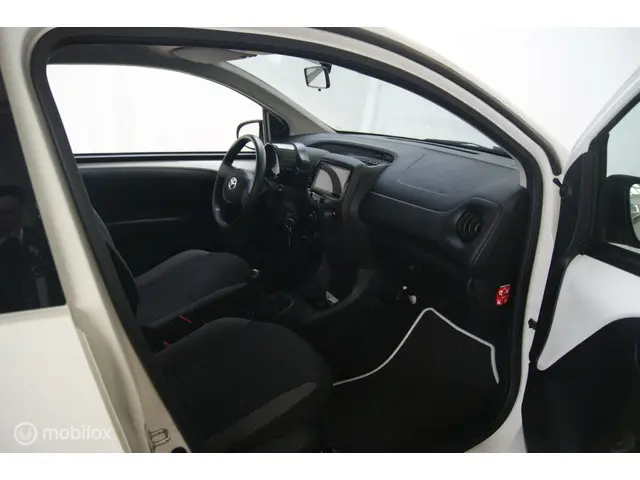 Toyota Aygo 1.0 VVT-i x 2020 Benzine 5