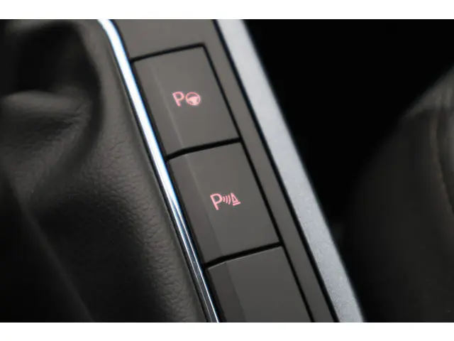 SEAT Arona 1.0 TSI Style Business Intense 2019 Benzine 46