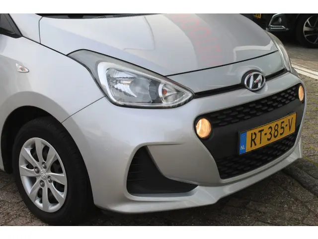 Hyundai i10 1.0i Comfort//Airco//Cruise!! 2018 Benzine 25