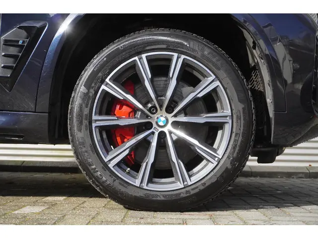 BMW X5 xDrive50e Launch Edition 2023 Hybride Benzine 6