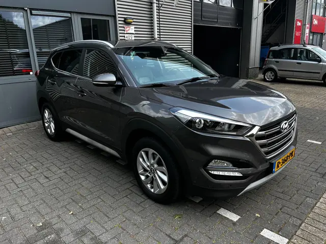 Hyundai Tucson 1.6 GDi Premium 2018 Benzine 4