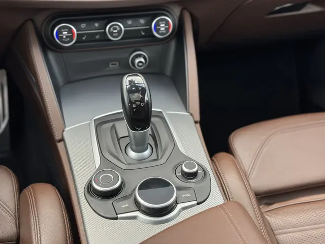 Alfa Romeo Stelvio 2.0 T AWD B-Tech 2019 Benzine 19