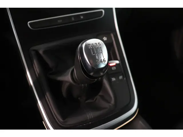 Renault Grand Scénic 1.2 TCe Intens 2017 Benzine 23