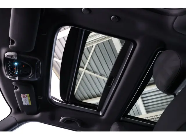 MINI Electric Cooper MINI Yours 33 kWh 2023 Elektrisch 4