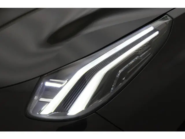 Lynk & Co 01 1.5 2023 Hybride Benzine 27