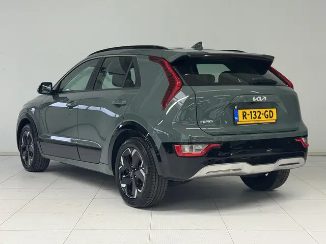 Kia Niro EV DynamicLine 64.8 kWh 2022 Elektrisch 6