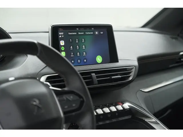 Peugeot 5008 PureTech 130 EAT8 GT-Line 2020 Benzine 60