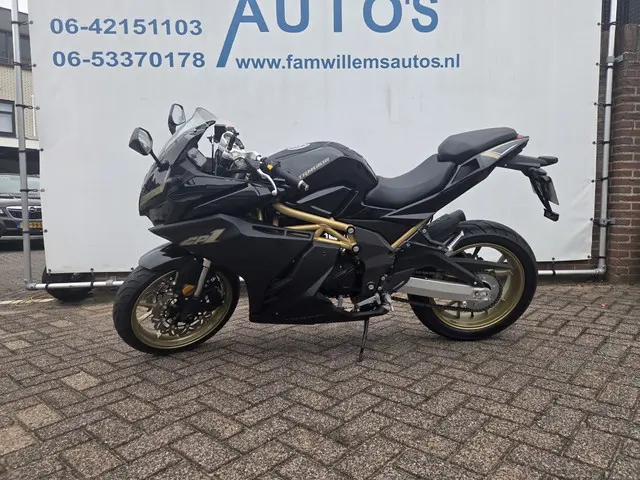 TRMotor TR125-2 TR 125-2 Black edtion 2025 Benzine 24