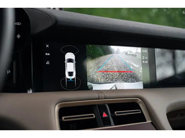 Porsche Taycan Performance 2021 Elektrisch 16