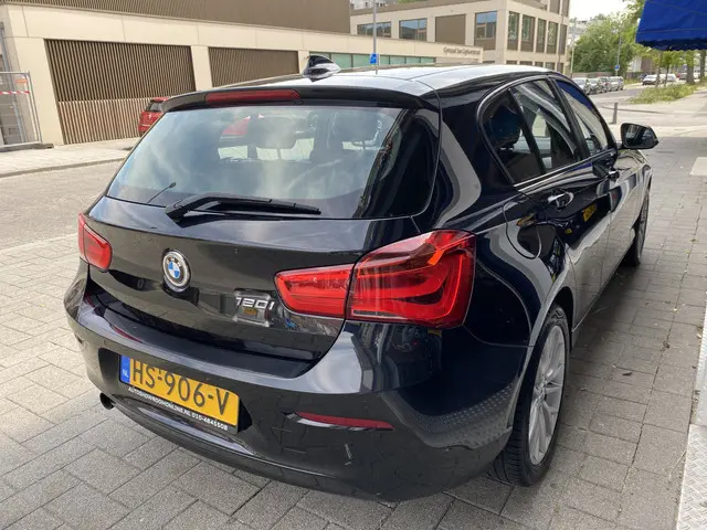 BMW 1 Serie 120i Centennial High Executive 2016 Benzine 6