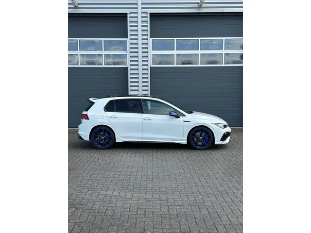 Volkswagen Golf 2.0 TSI R 4Motion editie 20 2021 Benzine 14