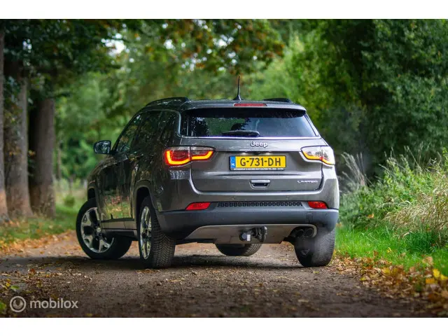 Jeep Compass 1.4 MultiAir Limited 2019 Benzine 4