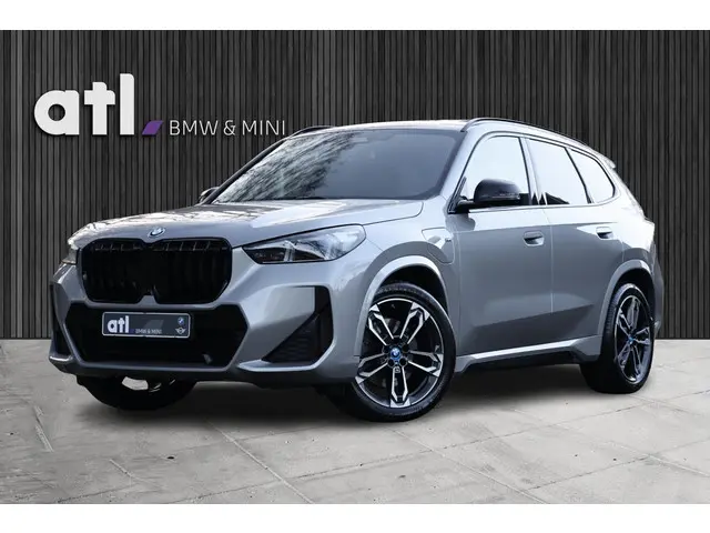 BMW X1 xDrive30e 2023 Hybride Benzine