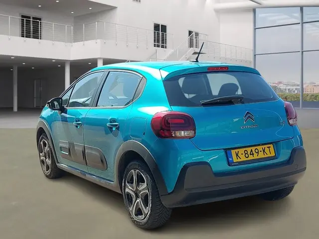 Citroën C3 1.2 PureTech Feel / NL prijs 7500 2021 Benzine 4