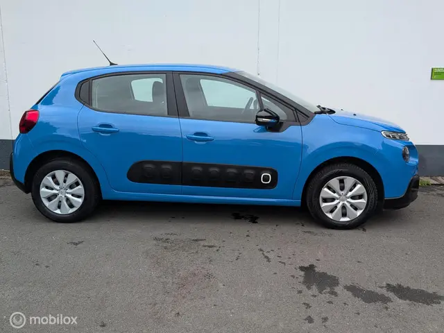 Citroën C3 1.2 PureTech Feel 2017 Benzine 24