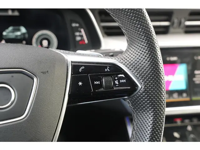 Audi A6 Avant 40 TFSI S edition 2022 Benzine 23