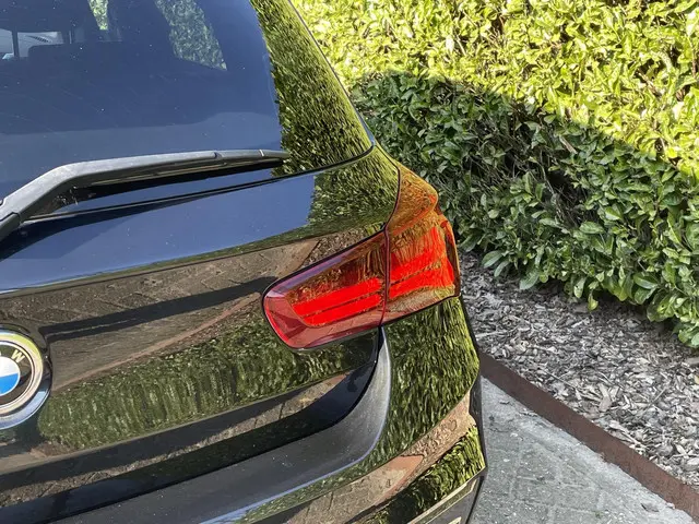 BMW 1 Serie 116i High Executive 2019 Benzine 19