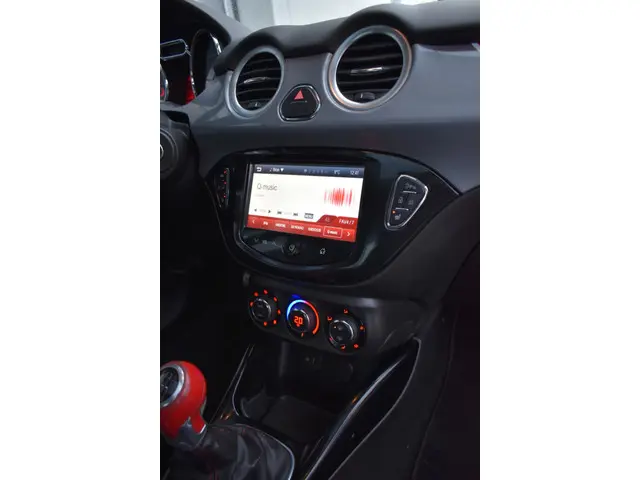 Opel ADAM 1.4 Turbo S 2015 Benzine 18