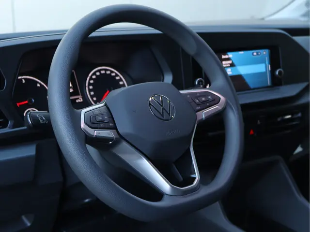 Volkswagen Caddy Cargo 2.0 TDI Comfort 2024 Diesel 18