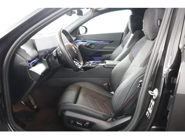 BMW 5 Serie Touring 520i 2025 Benzine 13