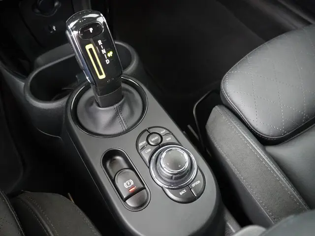 MINI Electric Yours 33 kWh 2022 Elektrisch 21