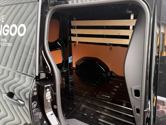 Renault Kangoo E-Tech Extra L1 44 kWh 2026 Elektrisch 24