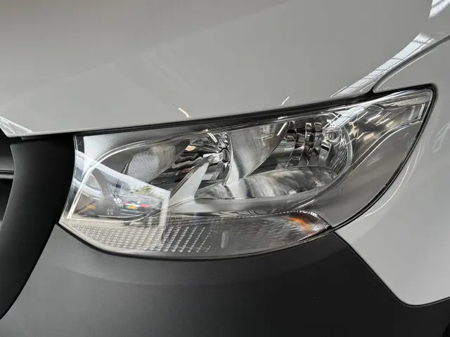 Mercedes-Benz Sprinter 315 1.9 CDI L3 Select 2024 Diesel 4