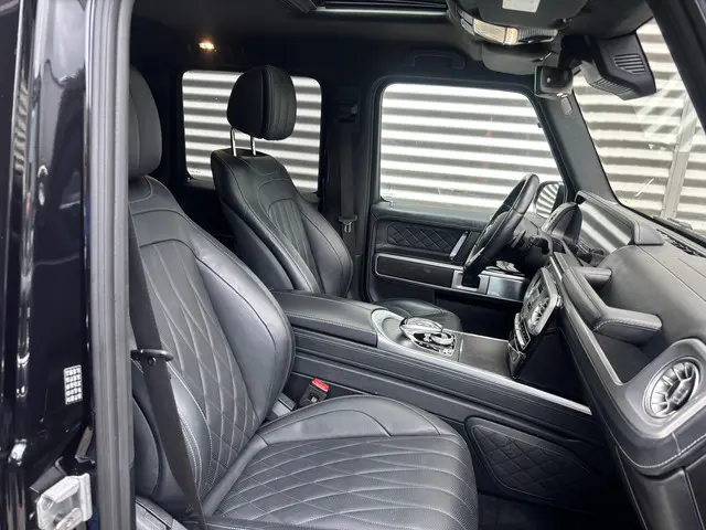Mercedes-Benz G-Klasse 500 2023 Benzine 9