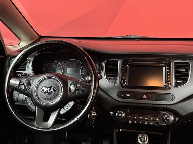 Kia Carens 2.0 GDi First Edition 2013 Benzine 4