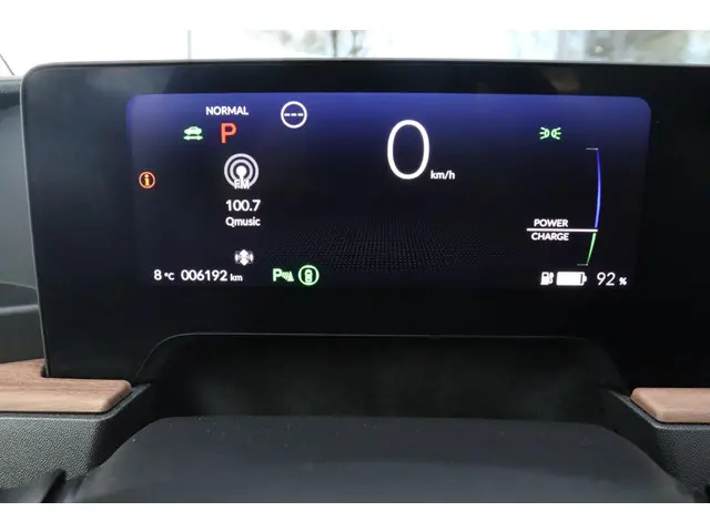 Honda e ADVANCE 17" *6.192KM* 2022 Elektrisch 29